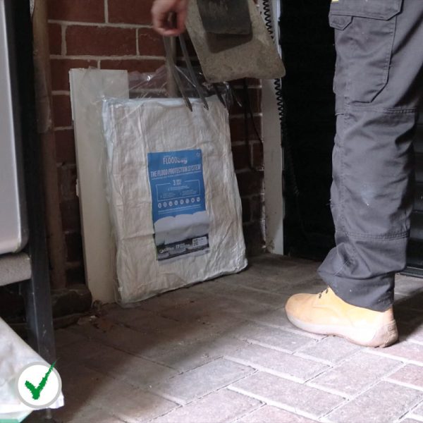 Fernco Floodbags Flood Protection Bags - 470mm x 520mm (Pack of 5) - Image 5